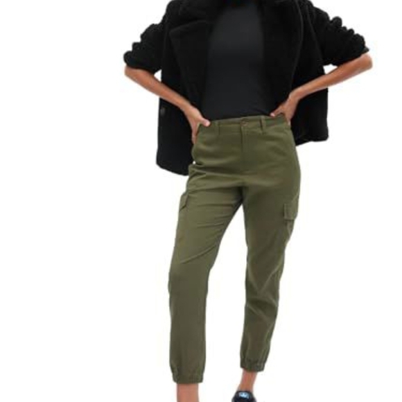 GAP Girlfriend Joggerr Pants, Olive Green, New, Size 2 - Picture 1 of 3